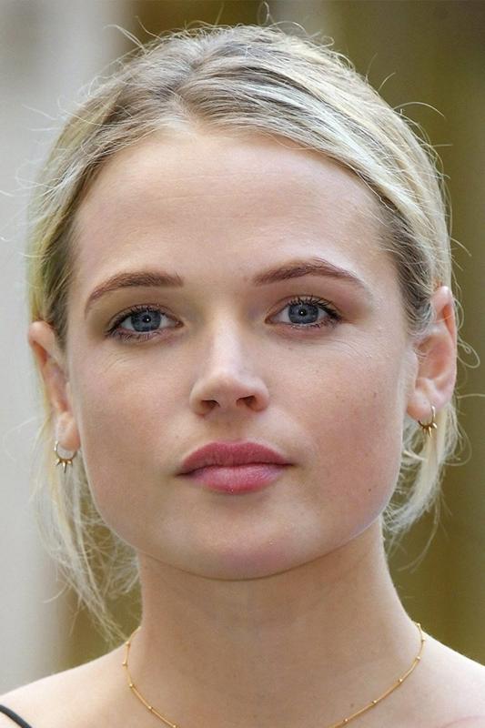 Gabriella wilde