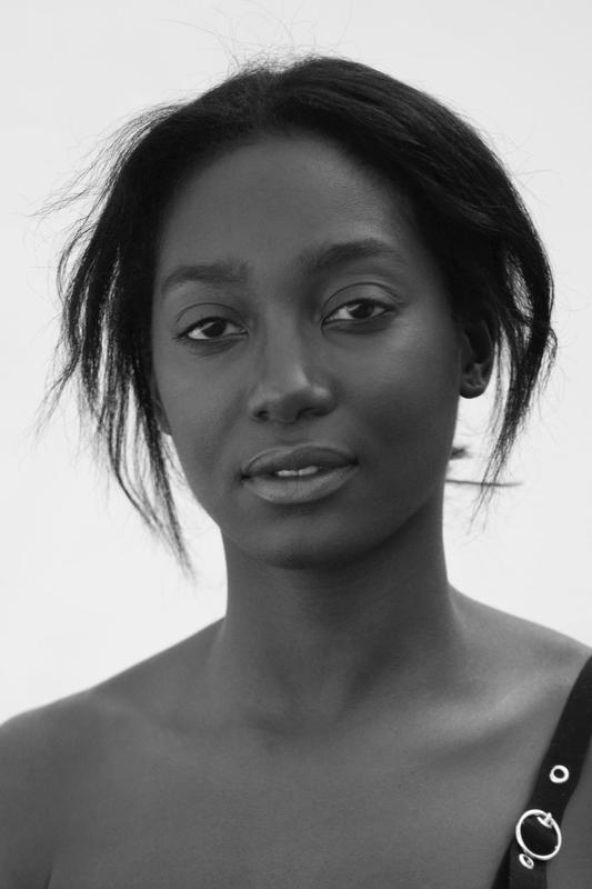 Mouna traoré