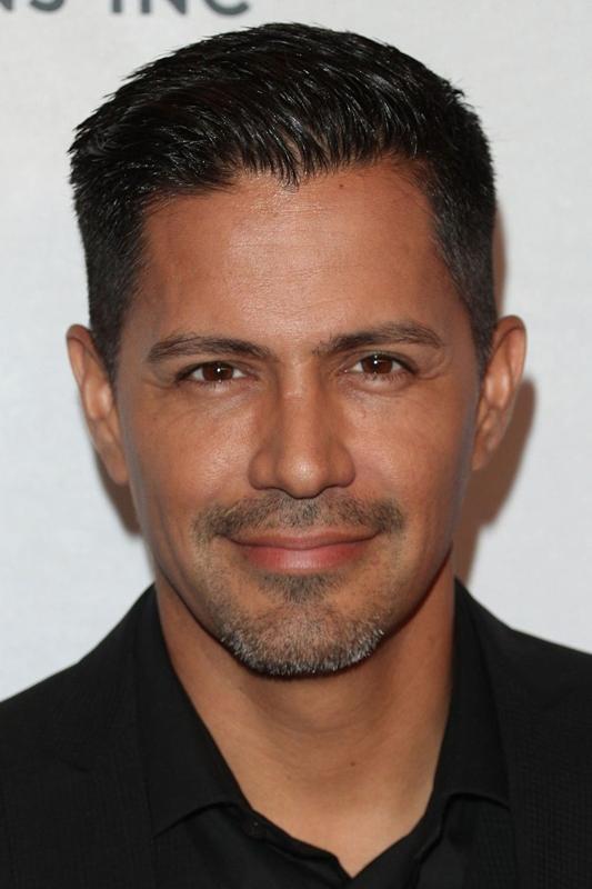 Jay hernandez