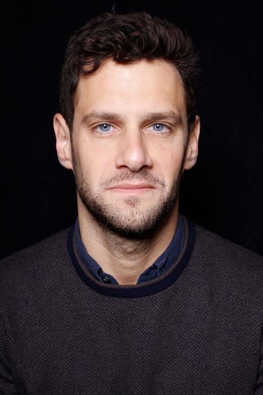 Justin bartha