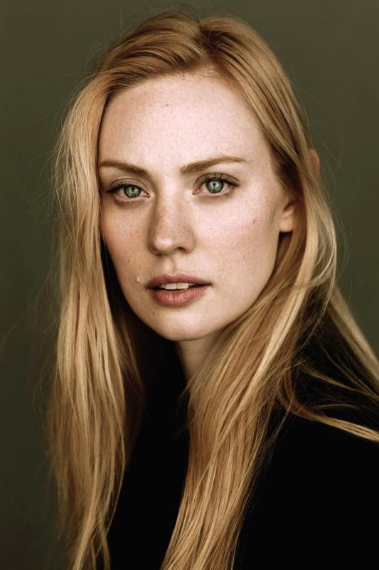 Deborah ann woll