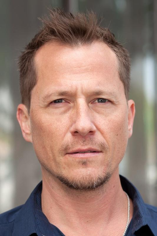 Corin nemec