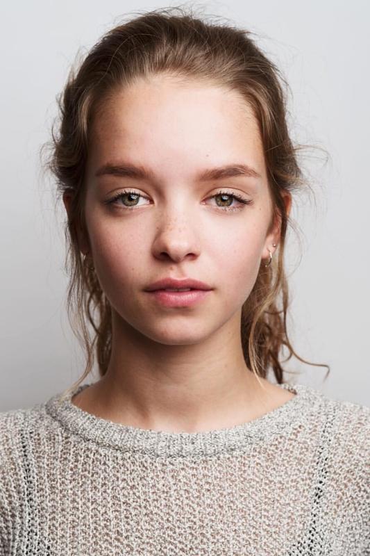 Olivia-mai barrett