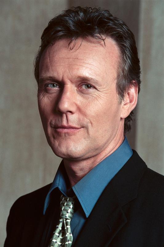 Anthony stewart head