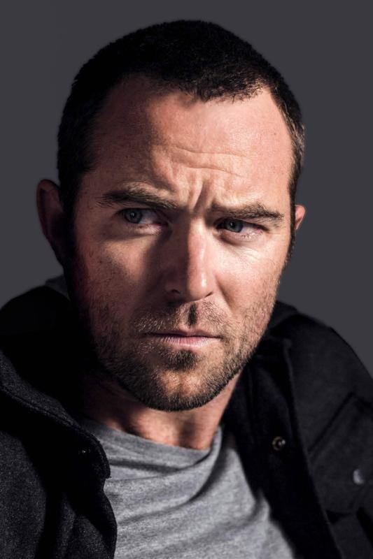 Sullivan stapleton