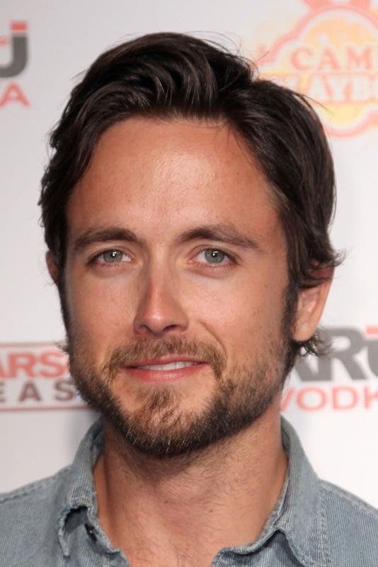 Justin chatwin