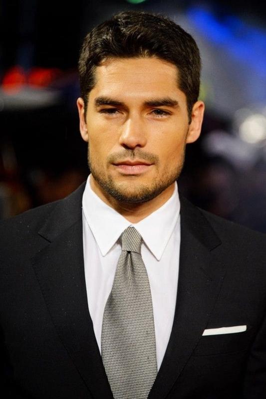 D.j. cotrona