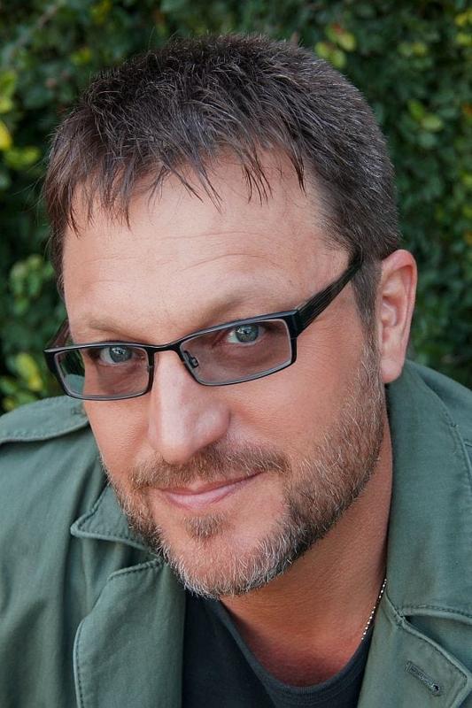 Steve blum