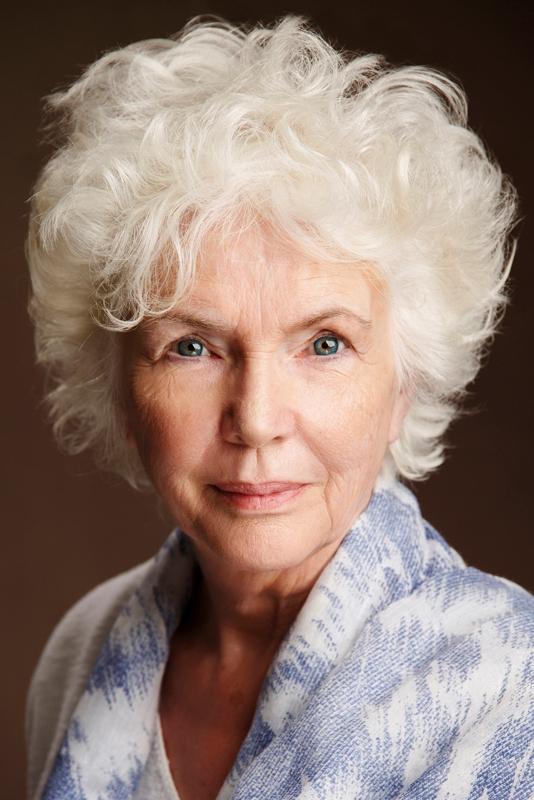 Fionnula flanagan