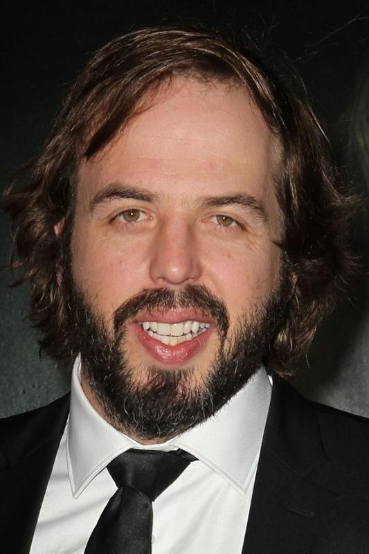 Angus sampson